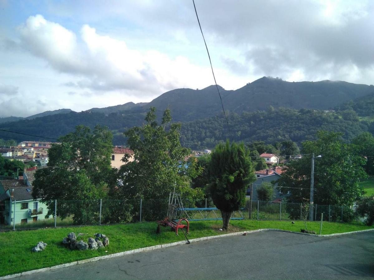 Villa La Huertina Onís Exterior foto